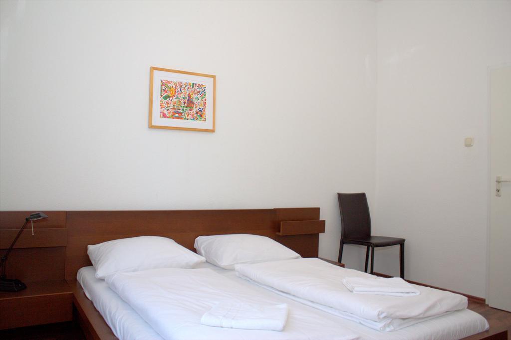 Fair Apartments Frankfurt am Main Zimmer foto